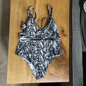 GUC Chantay Polewear Set - Snake Print,  Size M
